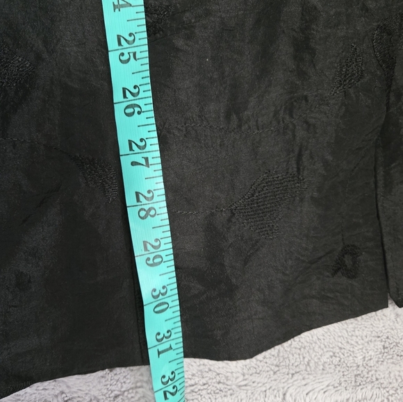 TUZZI Black Floral Dress Coat. Size 10 - Picture 16 of 16